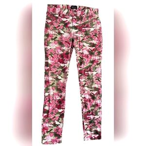 Girls 12 Jeggings Pink Camo Hearts Stretch Pants by Children's Place‎